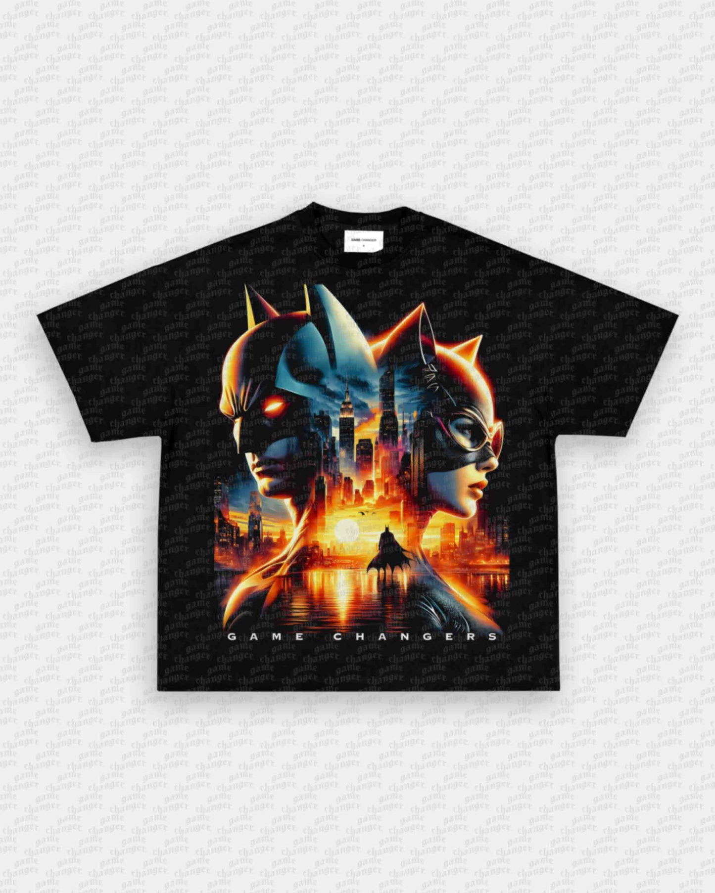 BATMAN AND CATWOMAN TEE