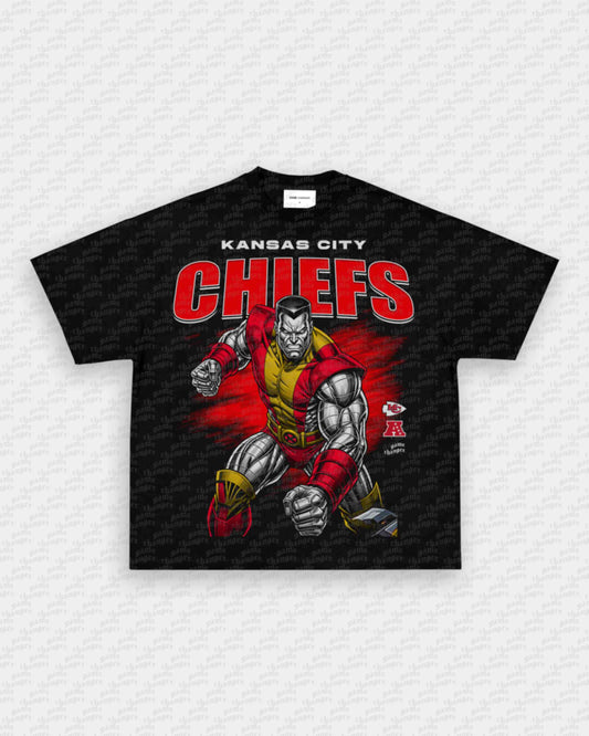 CHIEFS X COLOSSUS TEE