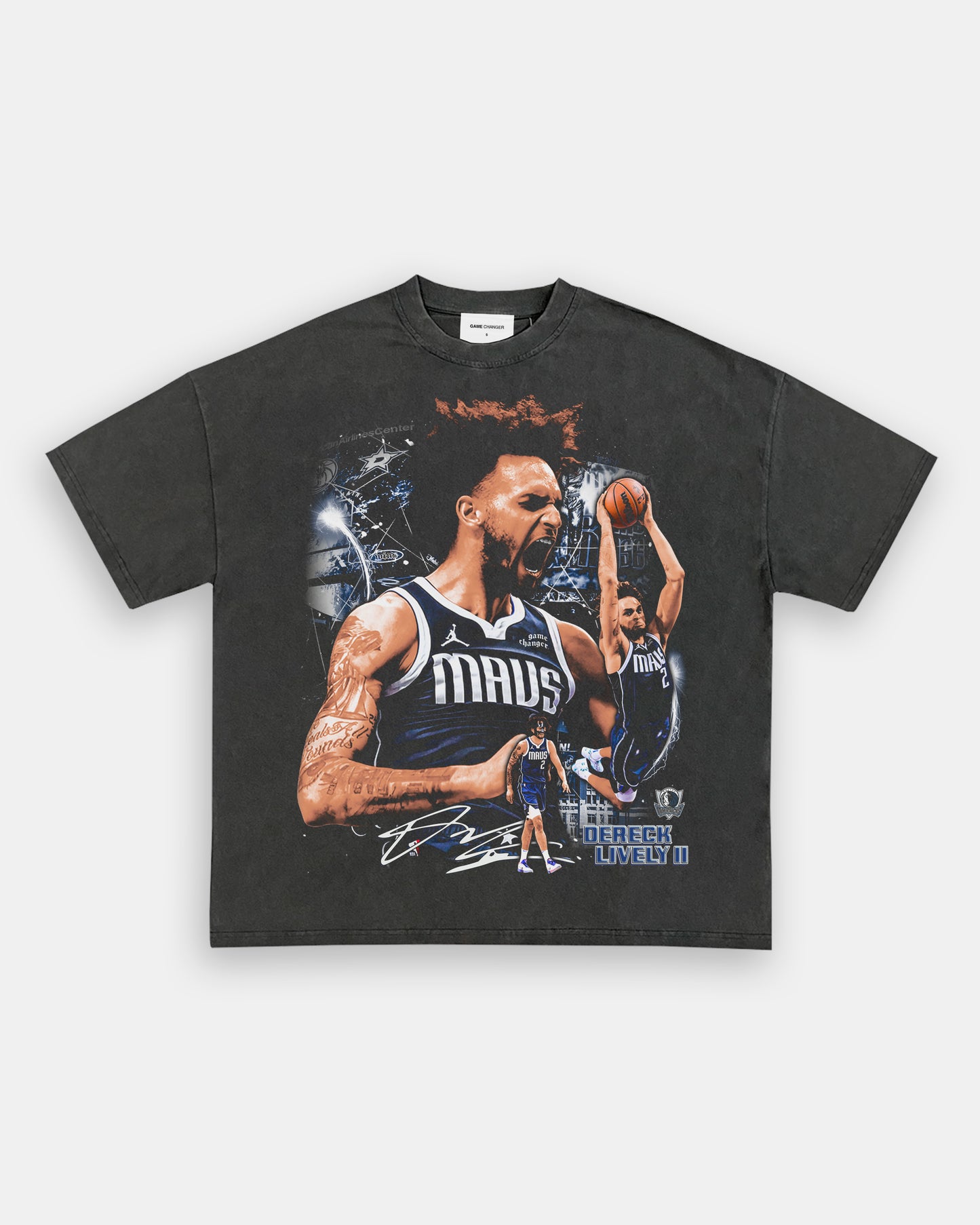 DERECK LIVELY TEE